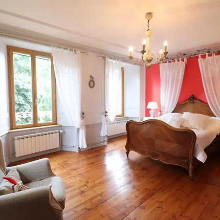Maison De Caractere, Ideale Familles, Pres Du Ski, Randos, Et Loisirs Au Coeur Du Cantal - Fr-1-742-174
