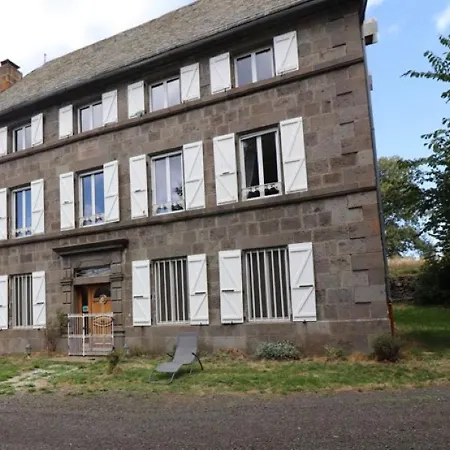 Maison De Caractere, Ideale Familles, Pres Du Ski, Randos, Et Loisirs Au Coeur Du Cantal - Fr-1-742-174 *